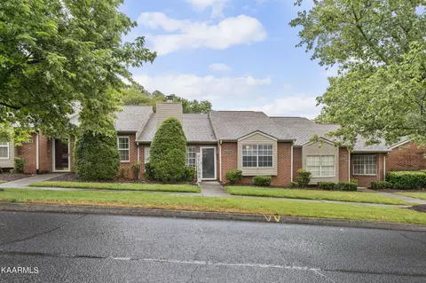 5029 Griffins Gate Ln #2, Knoxville, TN 37912