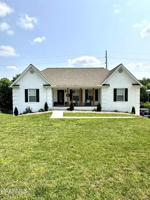 8120 Broken Rock Ln, Knoxville, TN 37924