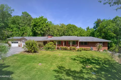 4006 Luwana Rd Ln, Knoxville, TN 37917