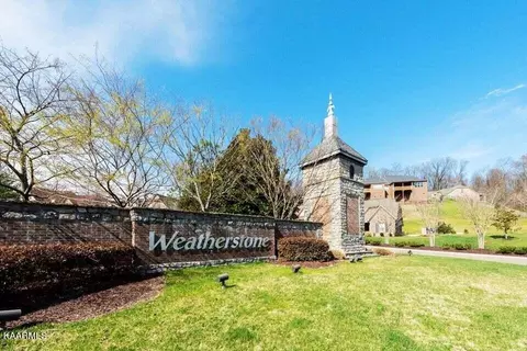 473 Laurel Ridge Ln, Knoxville, TN 37922