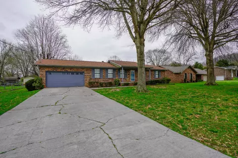 7217 Deville Way, Powell, TN 37849 photo 3