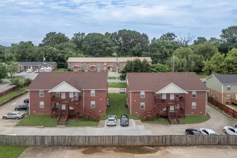 143 Darlene Dr, Clarksville, TN 37042