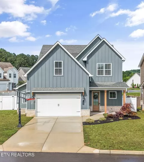 900 Belle Pond Ave, Knoxville, TN 37932