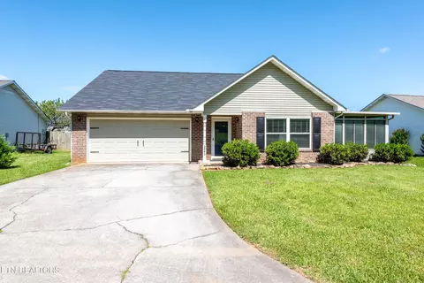 3043 Best Rd, Maryville, TN 37803