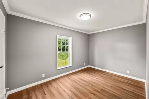Bedroom - 83 Summer Cir, Morrison, TN 37357 photo 5 of 5