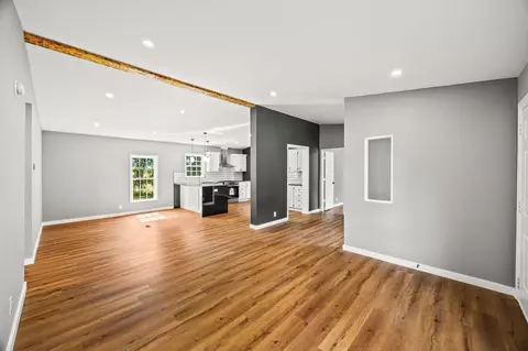 Entry Way - 83 Summer Cir, Morrison, TN 37357 photo 1 of 1