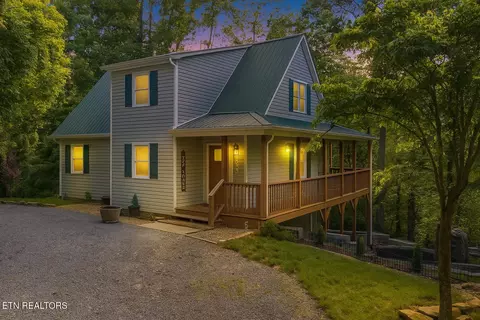 764 Heck Branch Rd, Rogersville, TN 37857