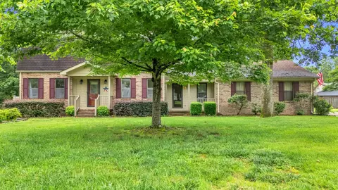 2434 Haven Cove Ln, Chattanooga, TN 37421