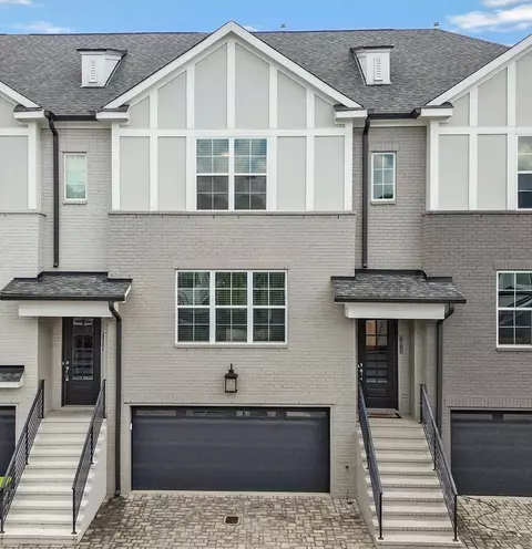 7015 Westside Cir, Nashville, TN 37205