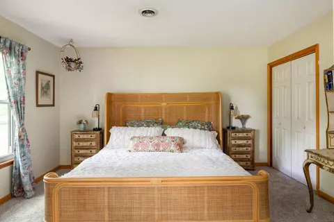 Bedroom - 103 Timberlake Dr, Springfield, TN 37172 photo 3 of 8