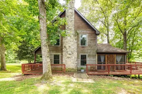 Exterior - 103 Timberlake Dr, Springfield, TN 37172 photo 2 of 21
