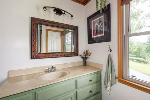 Bath - 103 Timberlake Dr, Springfield, TN 37172 photo 5 of 5