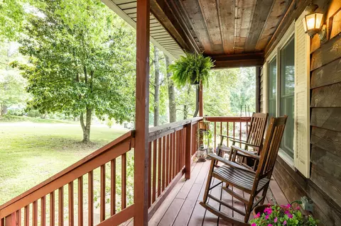 Exterior - 103 Timberlake Dr, Springfield, TN 37172 photo 10 of 21