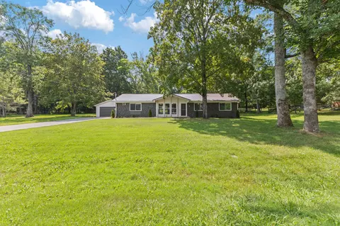 2306 Raspberry Ln, Lebanon, TN 37087