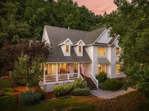 9581 S Harpeth Rd, Nashville, TN 37221