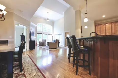 1005 Peck Pl, Hendersonville, TN 37075