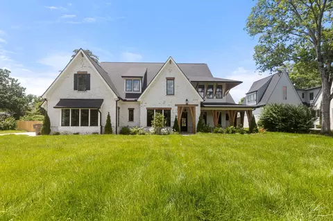 2823 Sugar Tree Rd, Nashville, TN 37215