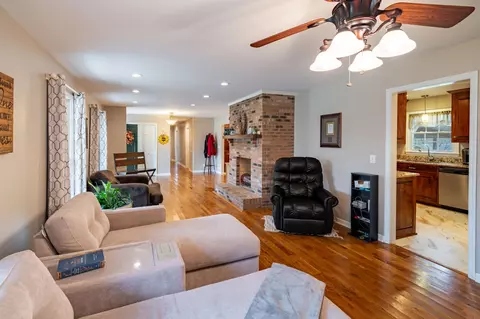 Other - 108 Sam Davis Dr, Springfield, TN 37172 photo 1 of 9