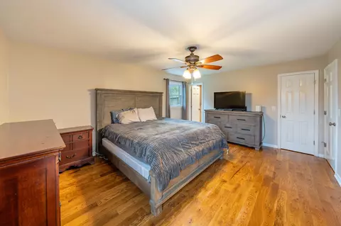 Bedroom - 108 Sam Davis Dr, Springfield, TN 37172 photo 2 of 5