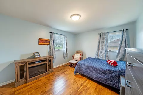Bedroom - 108 Sam Davis Dr, Springfield, TN 37172 photo 4 of 5