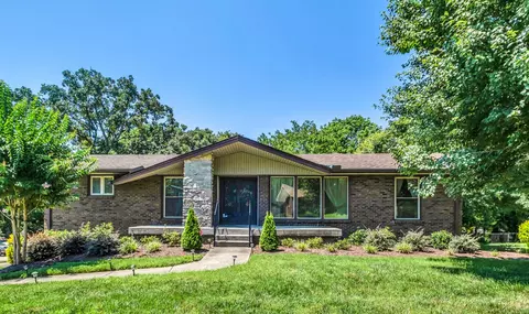 2633 Ravine Dr, Nashville, TN 37217