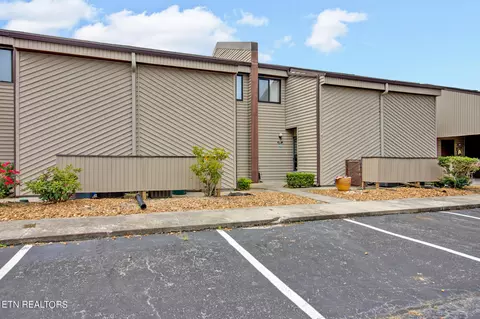 7 Lakeshore Cir # 132, Crossville, TN 38558