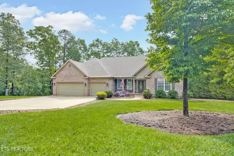 23 Carnoustie Dr, Crossville, TN 38558