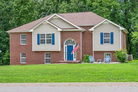 3407 N Henderson Way, Clarksville, TN 37042