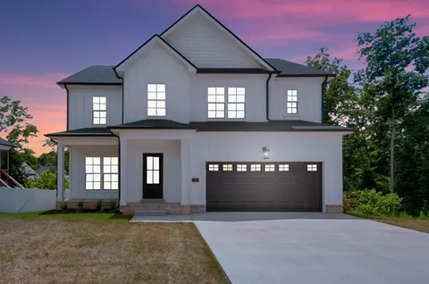 176 Sherlock Dr, Clarksville, TN 37043