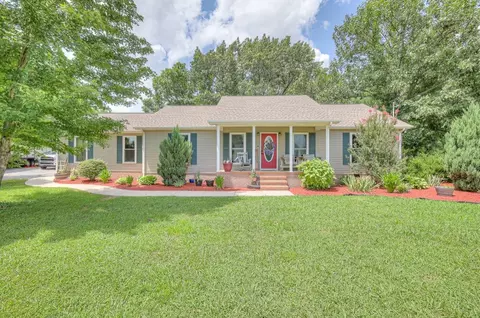 207 Shapard Dr, Shelbyville, TN 37160