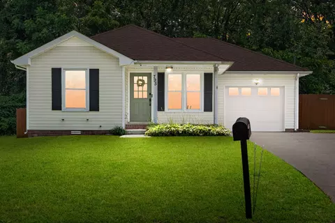795 Princeton Cir, Clarksville, TN 37042