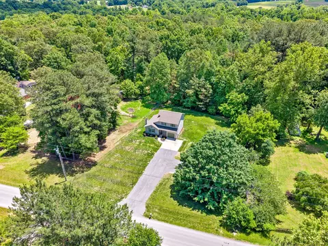 1155 Delmont Church Rd, Cadiz, KY 42211
