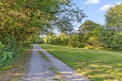 657 Brock Rd, Chickamauga, GA 30707