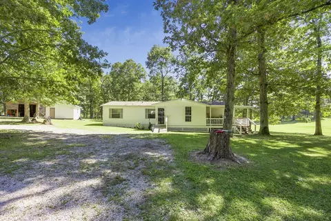 214 Hugh Allison Rd, Pikeville, TN 37367