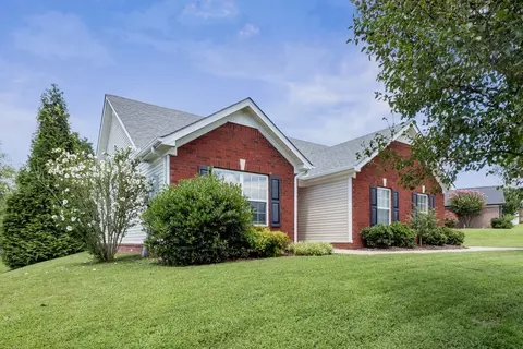 3313 Monoco Dr, Spring Hill, TN 37174 photo 2