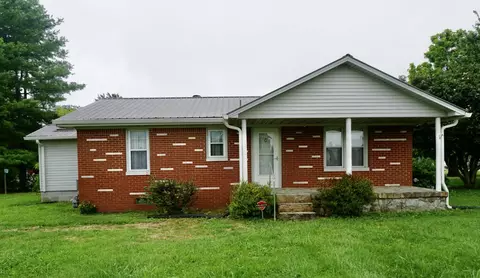 2464 Red Boiling Springs Rd, Lafayette, TN 37083