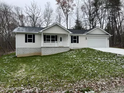 1105 Natchez Trce, Crossville, TN 38572