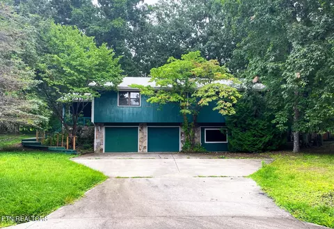 139 Lisa Ln, Crossville, TN 38558