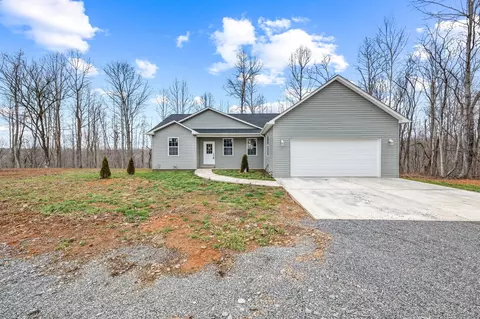 341 Brown Stafford Cemetery Ln, Gainesboro, TN 38562