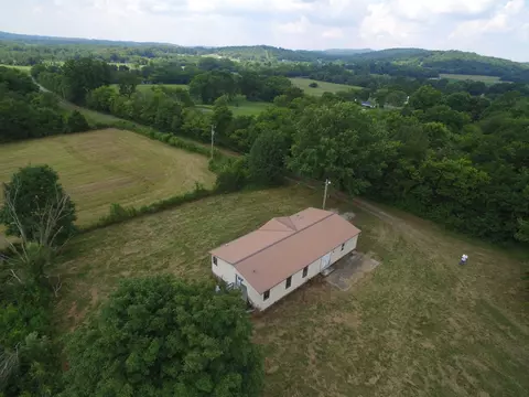 1387 Young Rd, Lebanon, TN 37090