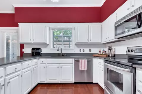 Kitchen - 2003 Roderick Pl E, Franklin, TN 37064 photo 2 of 3
