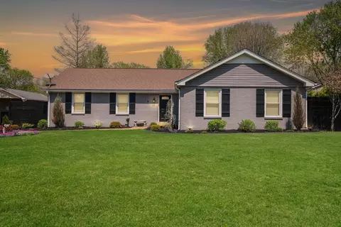 1013 Dortch Ln, Nolensville, TN 37135