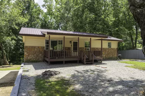 55 Lancaster Ln, Parsons, TN 38363