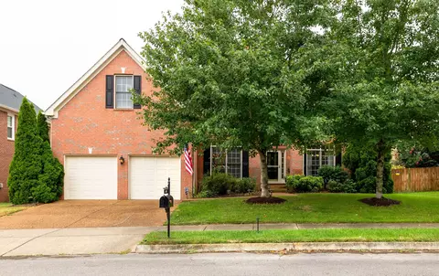 317 Dundee Dr, Franklin, TN 37064