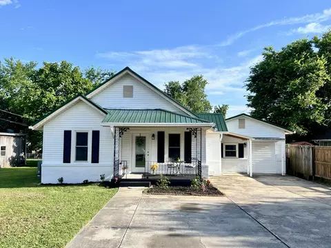 314 Maplewood Dr, Shelbyville, TN 37160