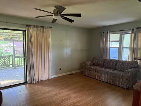 498 Ralph Broadrick Rd, Normandy, TN 37360 photo 7