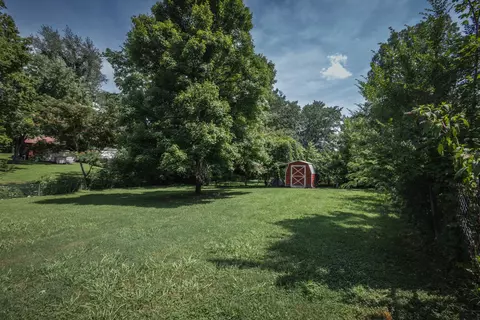 Exterior - 2501 Douglas St, Springfield, TN 37172 photo 5 of 5