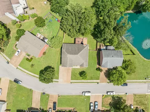 7023 Timber Oak Dr, Mount Juliet, TN 37122