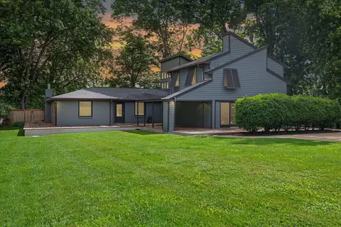 6621 River View Dr, Nashville, TN 37209