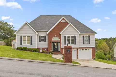 106 Candie Ln, Chickamauga, GA 30707